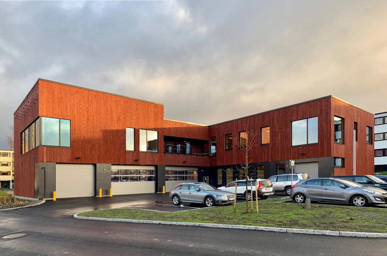 Nytt
                    m�telokale